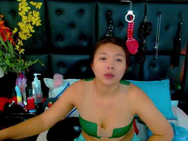 cloelombard webcam