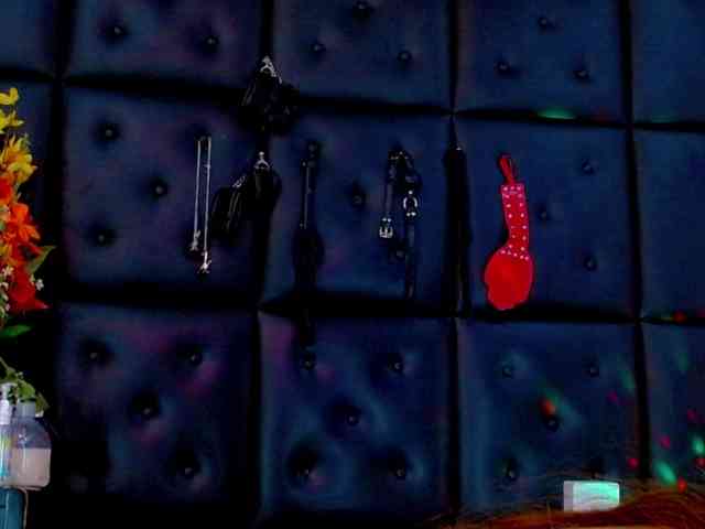 isalombardi webcam