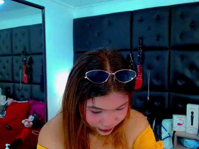 cloelombard webcam