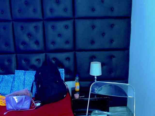 isalombardi webcam