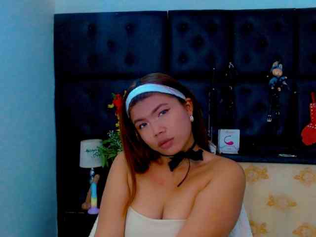 isalombardi webcam