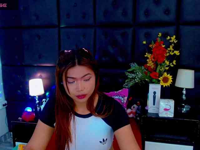 isalombardi webcam
