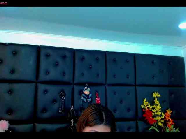cloelombard webcam