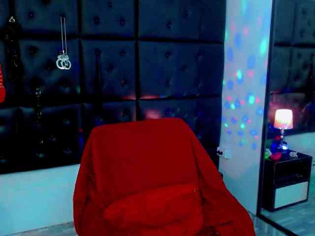 isalombardi webcam