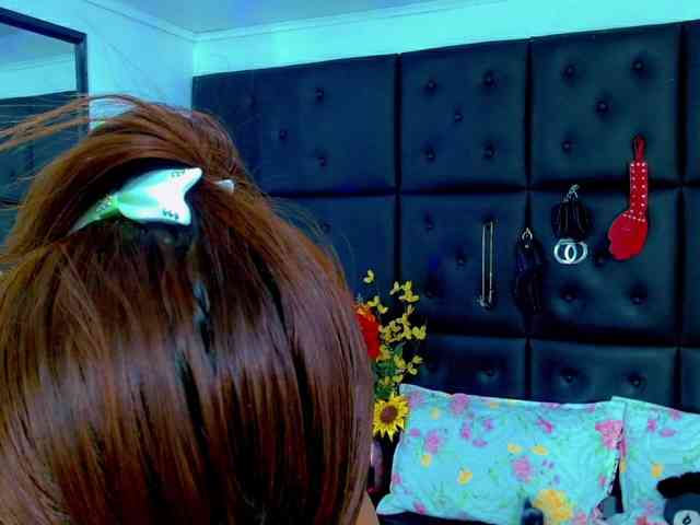 isalombardi webcam