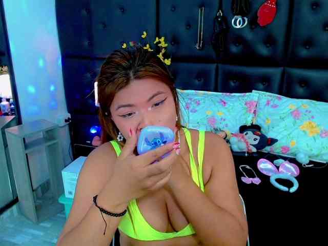isalombardi webcam