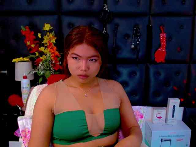 isalombardi webcam