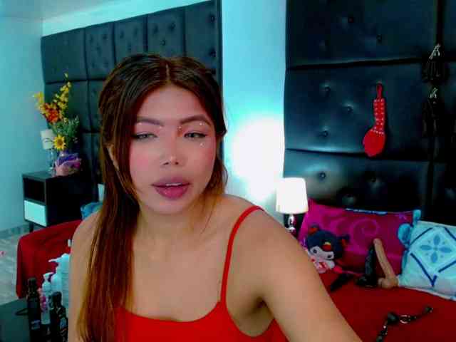 cloelombard webcam