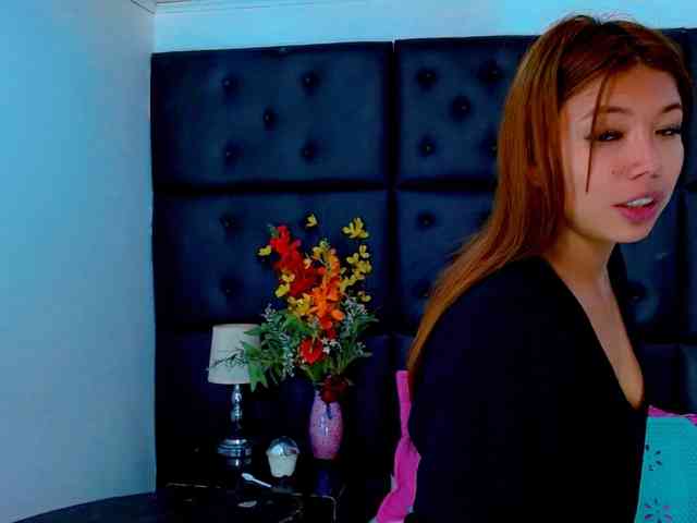 isalombardi webcam