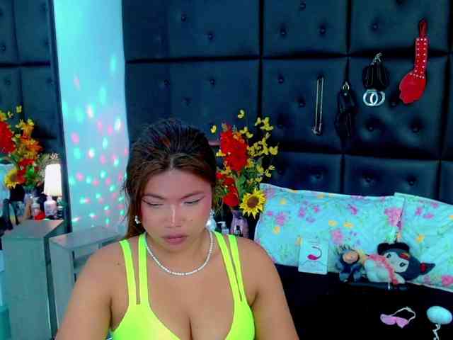 isalombardi webcam