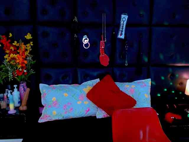isalombardi webcam