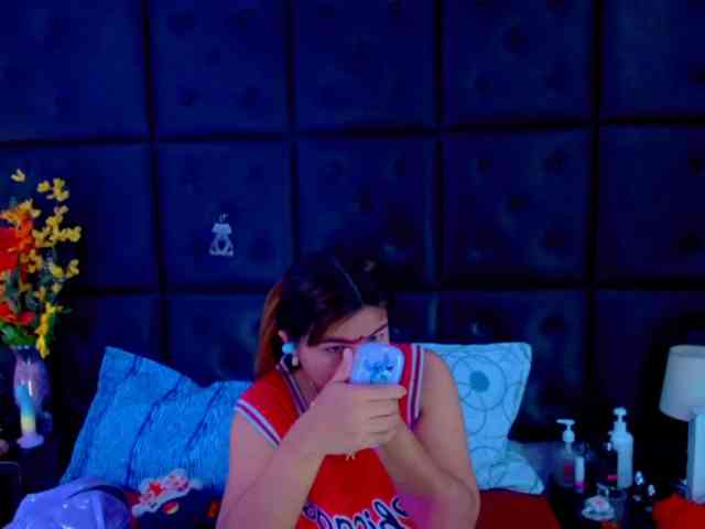 isalombardi webcam