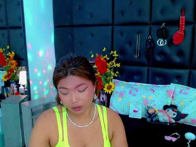 isalombardi webcam