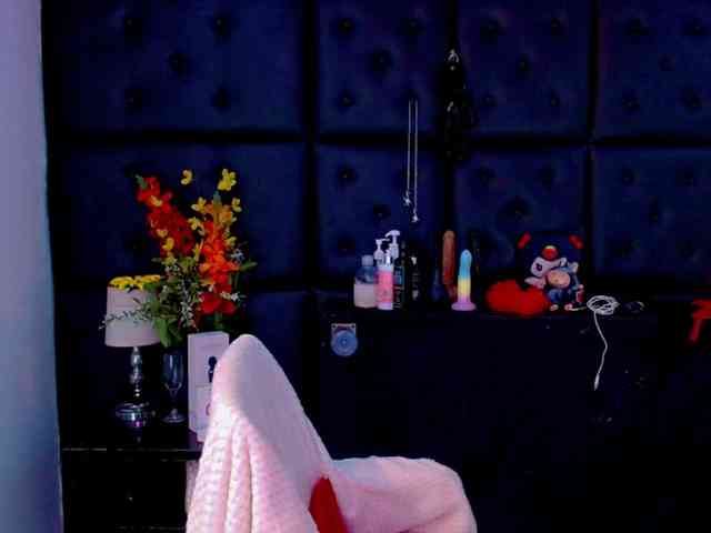 isalombardi webcam