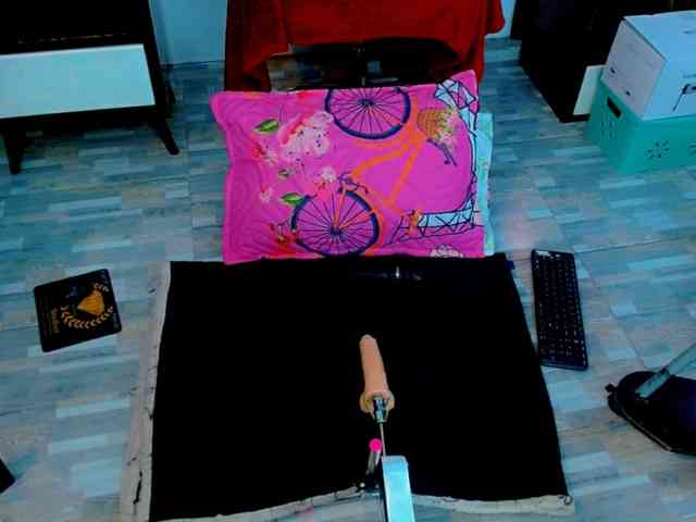 isalombardi webcam