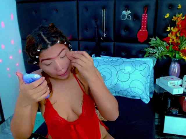 isalombardi webcam