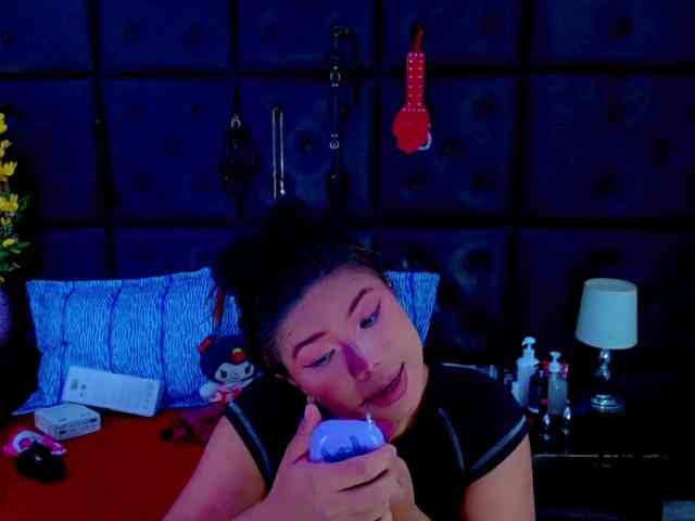 isalombardi webcam