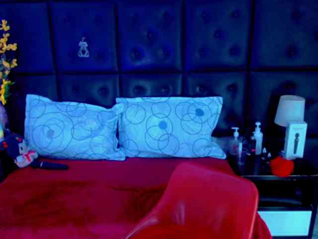isalombardi webcam