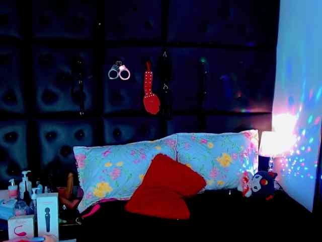 isalombardi webcam