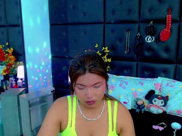 isalombardi webcam