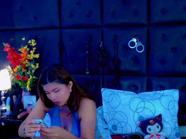isalombardi webcam