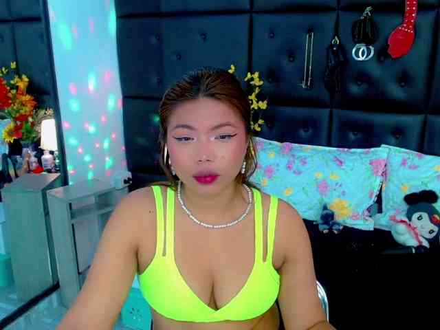 isalombardi webcam