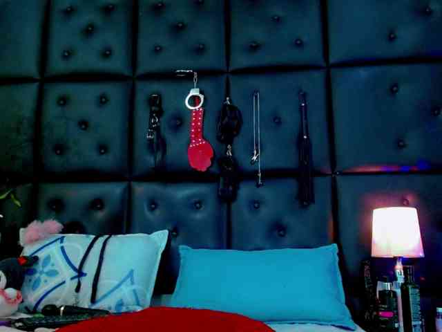 cloelombard webcam