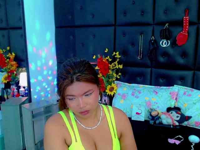 isalombardi webcam