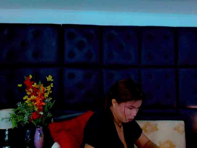 isalombardi webcam