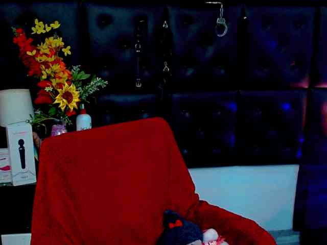 isalombardi webcam