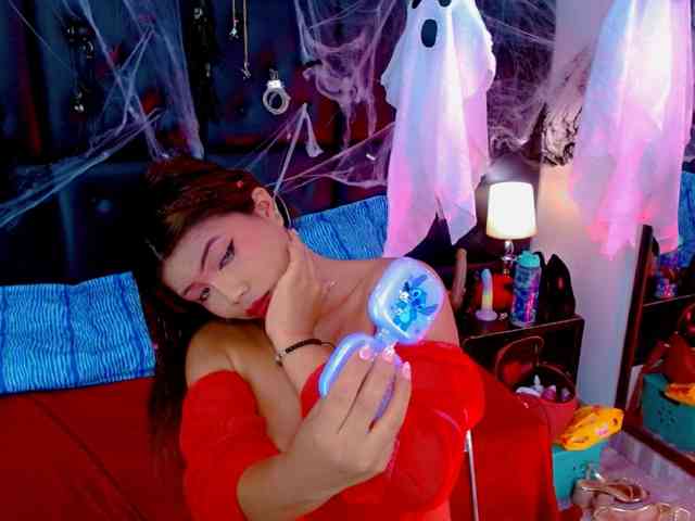 isalombardi webcam