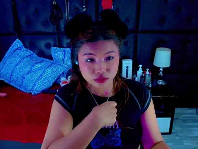 isalombardi webcam