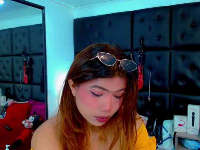 cloelombard webcam