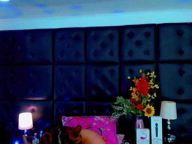 isalombardi webcam