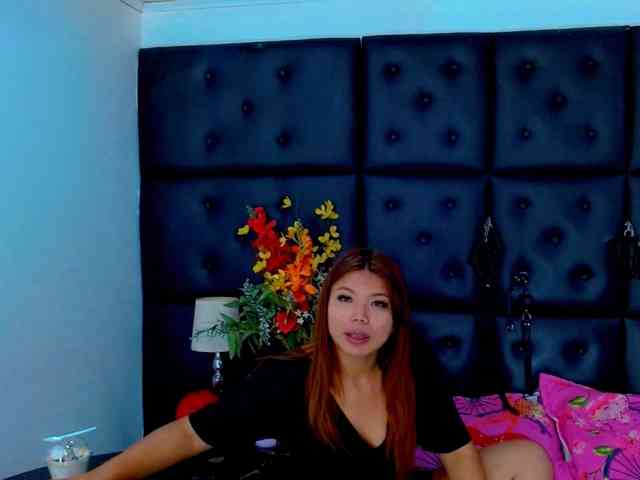 isalombardi webcam