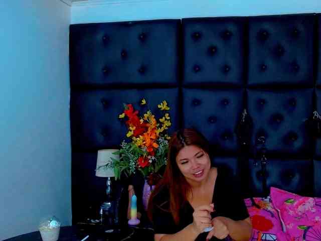 isalombardi webcam