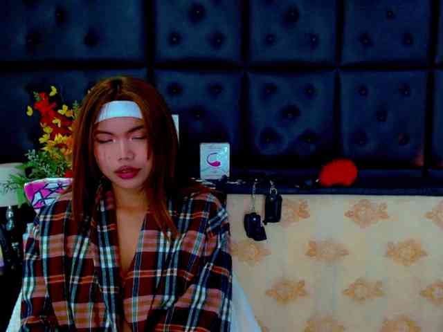 isalombardi webcam