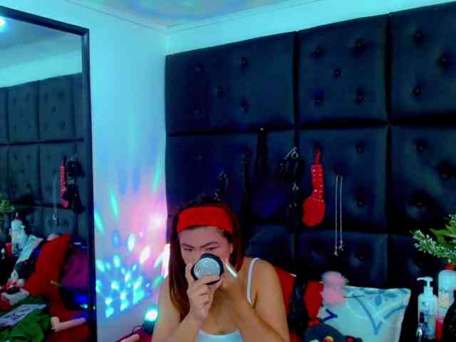 cloelombard webcam