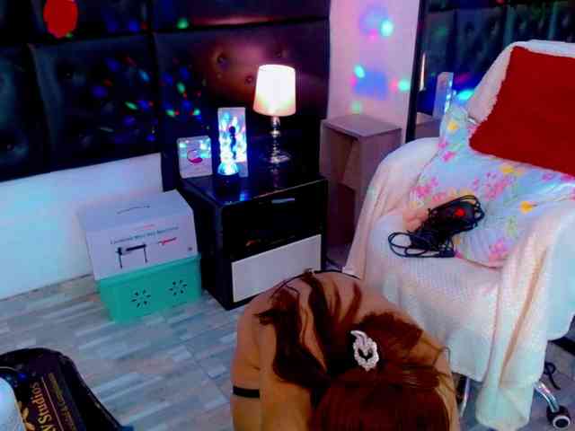 isalombardi webcam