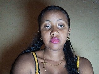 Victoria33 Porn Show