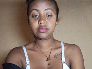 Victoria33 Porn Show