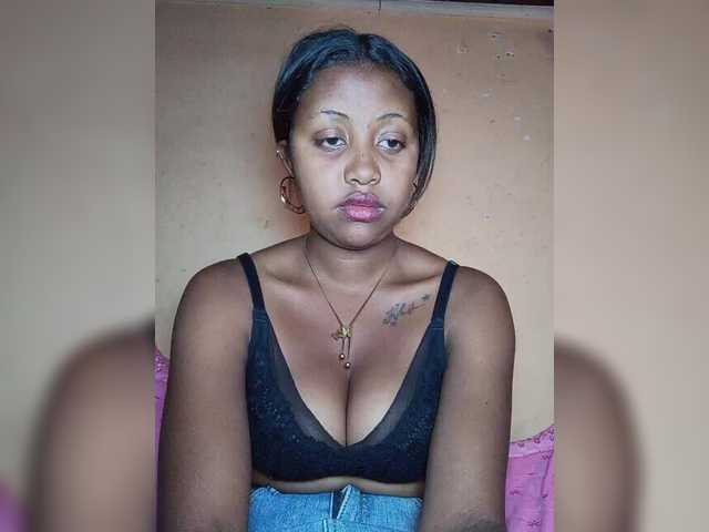 Victoria33