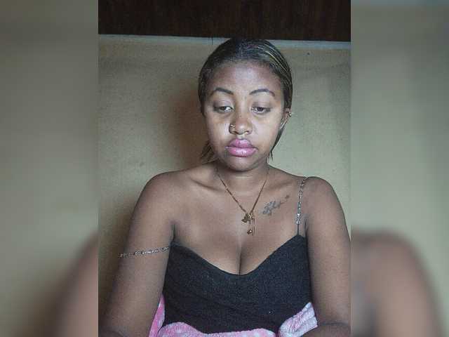 victoria33 live sex show