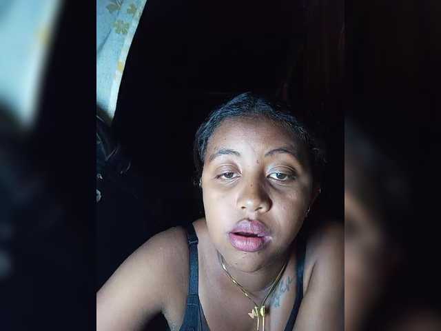 Victoria33's BongaCams show and profile