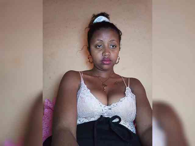 Victoria33 webcam