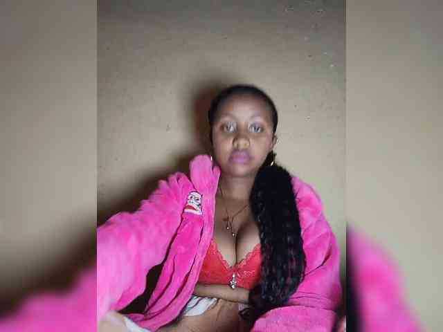 Victoria33 webcam