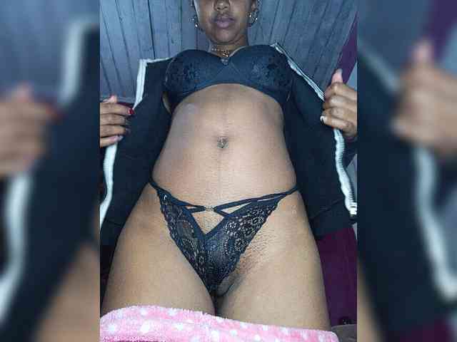 Victoria33 webcam