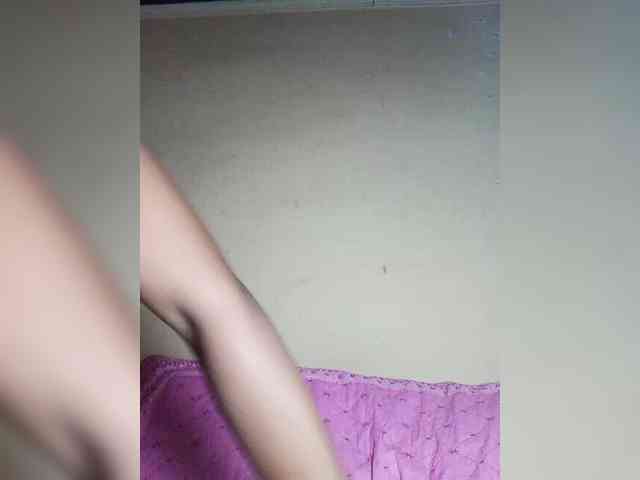 Victoria33 webcam