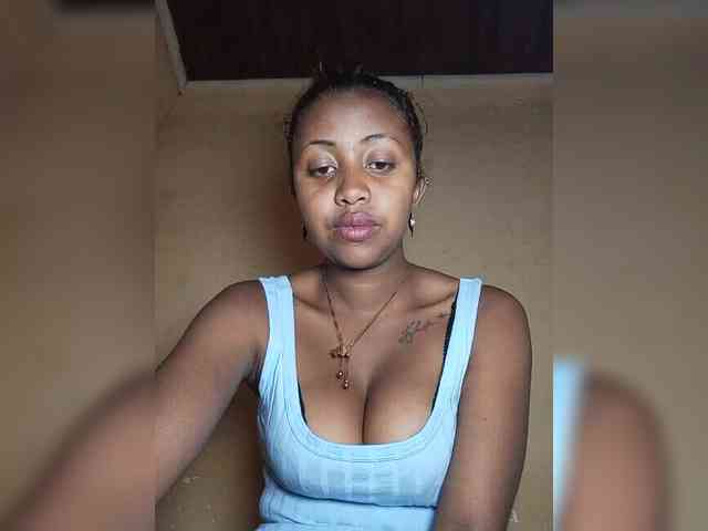 Victoria33 webcam