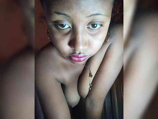 Victoria33 webcam